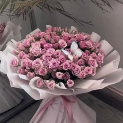 حبيبـة الورد رقيقة القلب والنيّه سبحان الله وبحمده سبحان الله العظيم