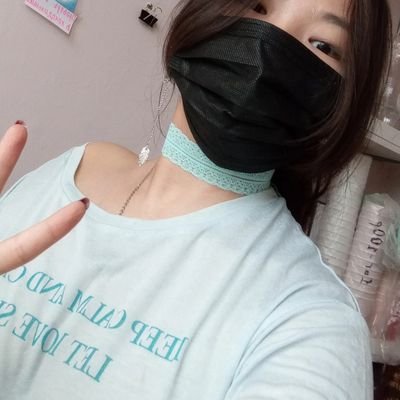 Бесполезна во всех смыслах🥰
Для некоторых непонимающих я допишу, считаю эту страницу личным дневником, для записи мыслей и возмущений