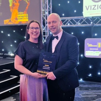 Husband and wife duo Liz and Mike Mayes of #awardwinning #HuddersfieldBodyshop @colourcubeauto. #BritishStandards #BS10125 #IMI #TeamColourcube #family