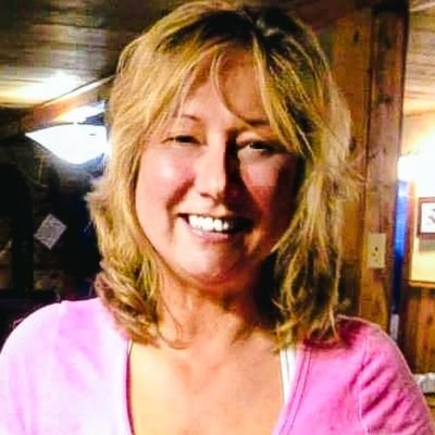 AnnavonStockel's profile picture. 