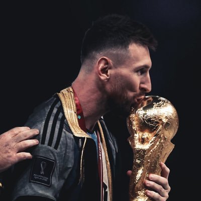 ItsSomC's profile picture. Just live a little.