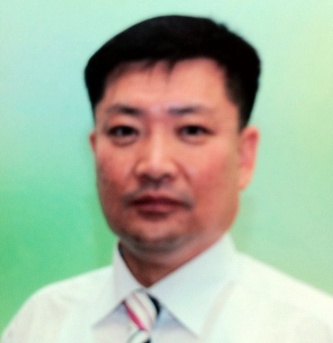 asotc777's profile picture. 디지털시대의 휴먼로멘티스트, 수려하고 완전한 영상을 꿈꾸며 구현합니다.