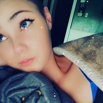 27 year old momma of a boy!! Tatted and spicy! Snap: little_lady576. CA: Doodle19003 tips always appreciated 😉