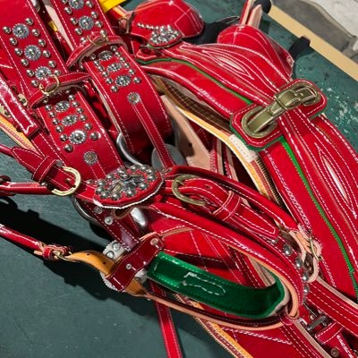 OdO5xn2C8vUejzx's profile picture. ばんえい競馬の馬具を作っています。   現役の鉄工職人でもあるので二刀流で頑張っています。