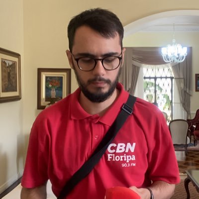 Falo todos os dias na @cbnfloripa sobre política, esportes e cidades, e escrevo sobre o Figueirense no @portalnsctotal