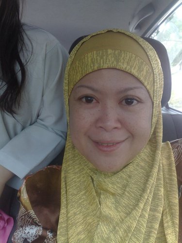 esmaesa's profile picture. A Muslim. I'm a wife and a mother of two daughters. Love shopping, watching movies and sightseeing. A school teacher. Love to have friends all over the world.