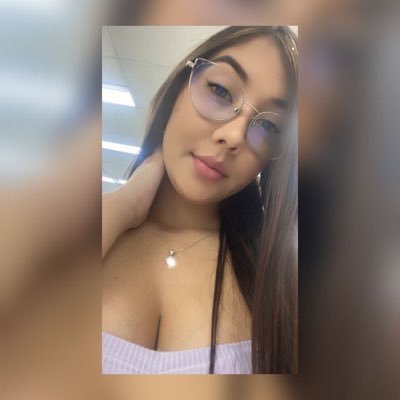 ValeriaSarria12's profile picture. 