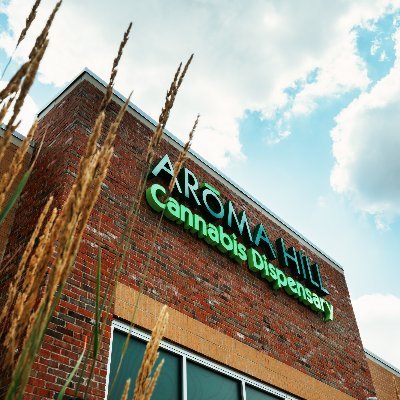 Luxury dispensaries bringing elevated experiences to Illinois 🍃
Nothing for sale
Must be 21+ to follow
Instagram: aromahilldispensary
Consume responsibly