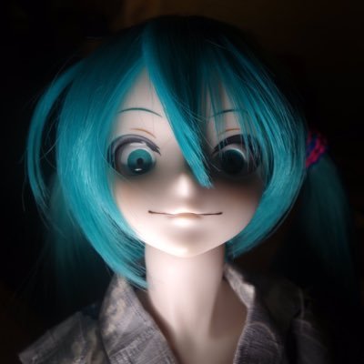 MikuD22's profile picture.