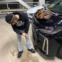 V (@vizzy_reach) 's Twitter Profile