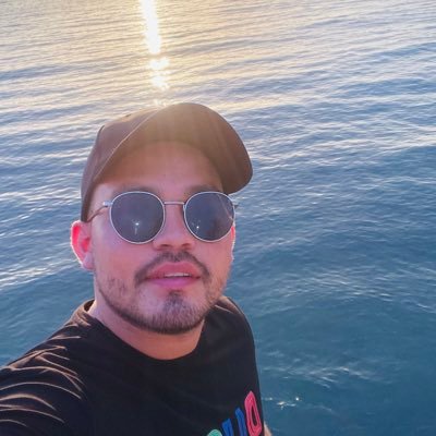 ArisEspa's profile picture. Navigating the blockchain Era