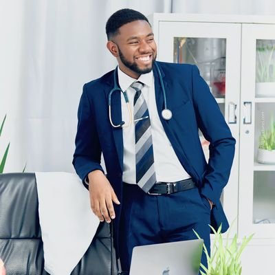 Phil 4:13: I can do all things through Christ who strengthens me🙏||Young,ambitious Christian gentleman||Medical Doctor||😊🩺✨