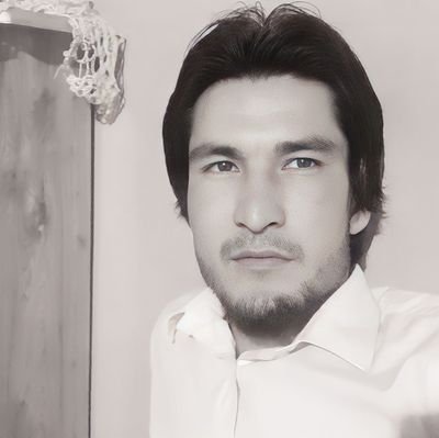 زندگی خالی نیست ...
مهربانی هست ، ایمان هست !
آری تا شقایق هست ؛
زندگی باید کرد..