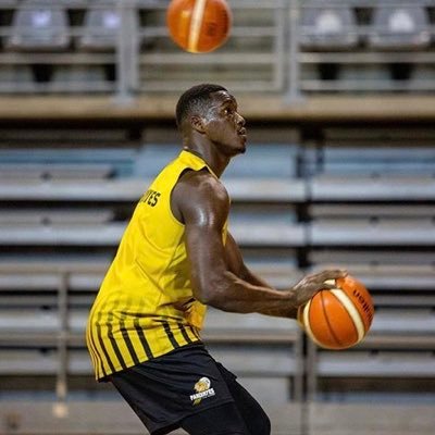 Family's first ‼️ !!! Professional basketball 🏀/✈️
