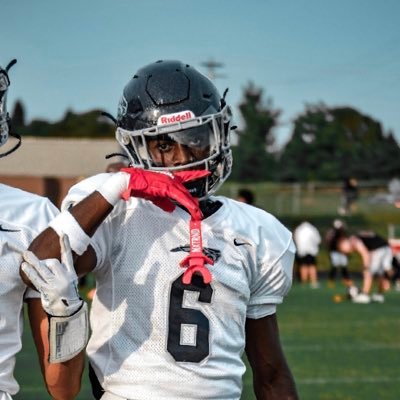 Efhs 24’||Db🏈||NC📍||5’10 165lbs||3.5 GPA|| NCAA ID: 2210694849 email:nigelgay0824@gmail.com||2022 & 2023 ALL-CONFERENCE DB||2023 West All-Star