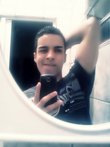 _GugaSaantos's profile picture. 