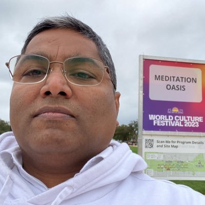 hollowandempty's profile picture. 