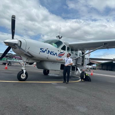 GerardSV's profile picture. Mi felicidad se divide entre mi familia, estar entrenando, andar en moto y tener una cámara en la mano ❤️📷🏋🏽🏍