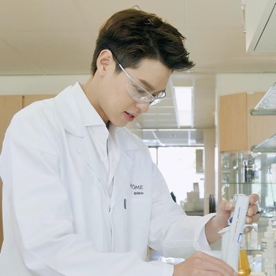 NUMOMO9's profile picture. NUMOMO