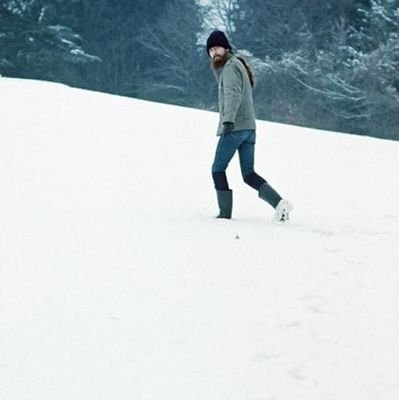 yt_forever666's profile picture. 漫画アニメ他、趣味関係の事を呟きます。