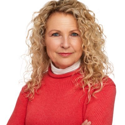 LeahHanes's profile picture. CEO Two Bit Circus Foundation Board Member Lernip