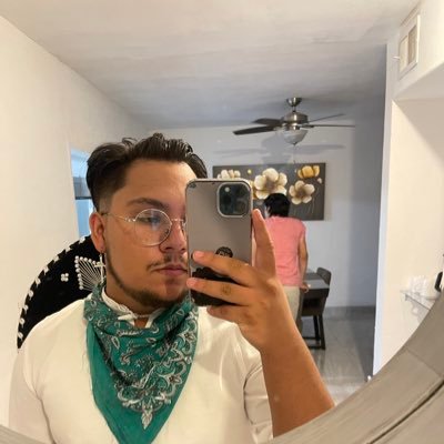 Pleasureguyy's profile picture. Aventura