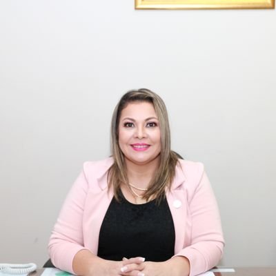 Cuenta oficial. Senadora de la Nación, enfocada en la lucha y defensa de los más vulnerables acompañando a quien desee construir un Paraguay mejor 🇵🇾