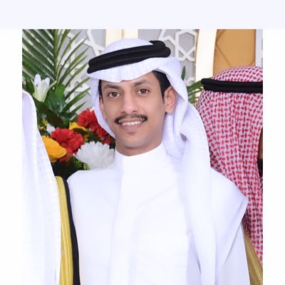 عسى نقبل ونقفي وحنا عزاز نفوس وعسى من يظن فينا لقانا على ظنه