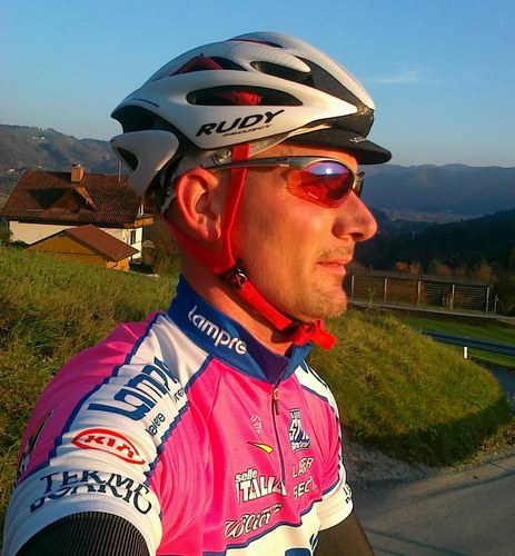 I am a passionate cyclist, my soul is dedicated to sports, music and nature! I enjoy brewing craft beer and cooking delicious food.