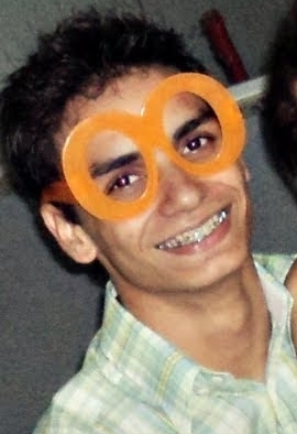 Eu só sei que não tenho minha opinião formada sobre nada, atos sim podem mudar minha opinião, mas não vem com palavras bonitas e mentirosas porque nem rola !