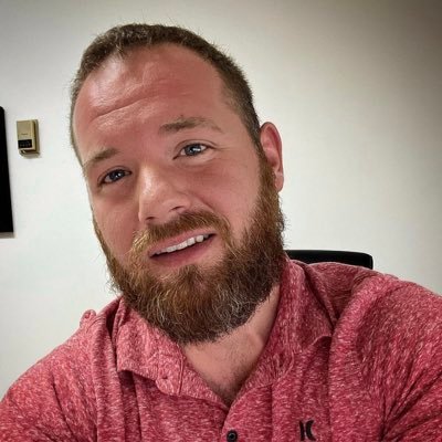 I’m Bobby Austell living in Iowa,just fucking tired of loneliness.