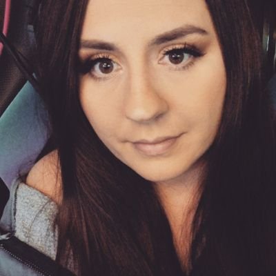💜💜 
I'm a chatty Irish Twitch streamer :) I love games and meeting new peeps and regularly play with viewers. (DbD and variety) :)💙💙