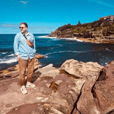 sebaumueller's profile picture. content & inbound marketing | sports enthusiast #LFC🔴