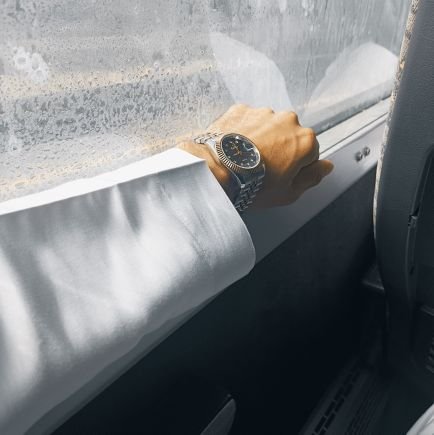 لو لم تكن الحياة صعبة لما خرجنا من بطون أمهاتنا نبكي.
ابـــو حســـن 🧡