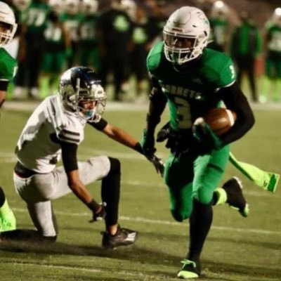 Donald Reed |||• LHS🍀•C/O ‘25•RB• 6’0•200LBS•San Diego 🌴• instagram: @ thereeldr3