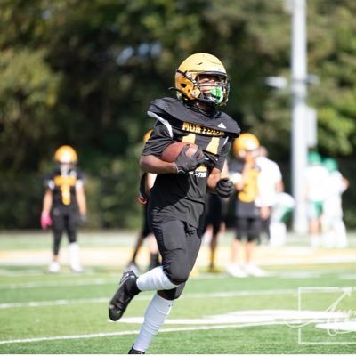 Basketball,Football,Track || Montour High School 28’ || 5’9 || 🏈 rb,db, safety 🏈 || 🏀pg🏀 ||