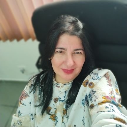 Livya27's profile picture. ¡EL VIAJE ES CORTO, HAZLO MEMORABLE! .
¡VIBRA ALTO!