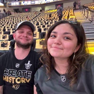 1TheoFan27's profile picture. CERTIFIED number 1 Theo fan 🥰🫶🐻 #1TheoFan 22-23 VGKSTM #vegasborn #GoKnightsGo #Chiefskingdom #warriors
