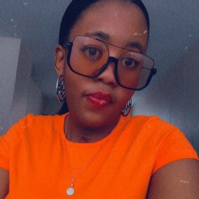 Julia_Semase's profile picture. Proverb3|Against All Odds♿|UJ Paralegal Graduate🎓|LLB graduate|Goddess