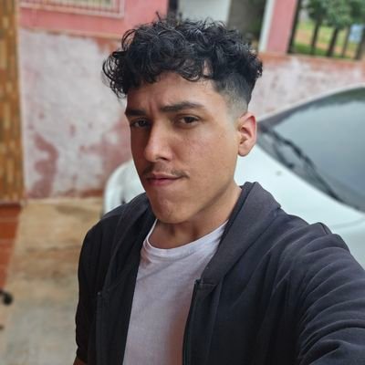 Mark_Xcent's profile picture. Fan a muerte de Queen, Guner, Team Frío, Geek, Otako, músico aficionado :v fotógrafo (algún día), dibujante ... Ya solo les falta saber mi tipo de sangre 😌