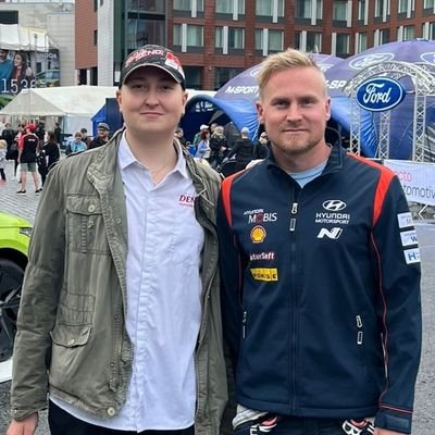 liljoge4's profile picture. 