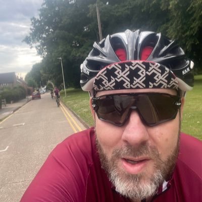 Maddogrugby's profile picture. cycling, lawyering dad and dog owner.