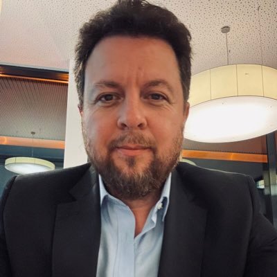 Biz Altay'lardan Tuna'ya koca bir cihanın yükünü omuzlamışız...
