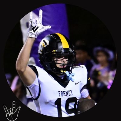 Class of 2024 |Forney HS WR #19 |5'11|160| 3.8 GPA |40-YD  4.43 |  Track Area Qualifier 200M, 4x1, 4x2| NCAA#2210688538