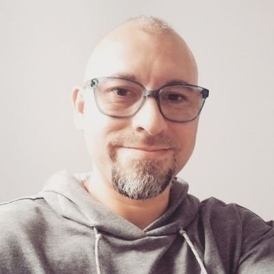 M_R_Guille's profile picture. 