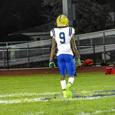 IL,Crete-monee highschool,C/O 2024|6’0|160lbs|WR|track and field|Email-naylancannon7@gmail.com