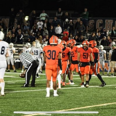 C/O 25 ETHS IL Football || 5,11 180lb|| POS: Versatile ATH, OLB/SS Varsity |Email ryanabrams10@gmail.com ||3.74GPA honors|| 245 clean 365 squat|