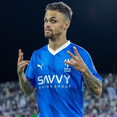 DMhmwd49458's profile picture. فولو باك

الزعيم عشق لا ينتهي 😘