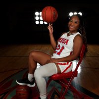 Zari W (@zariw21) 's Twitter Profile