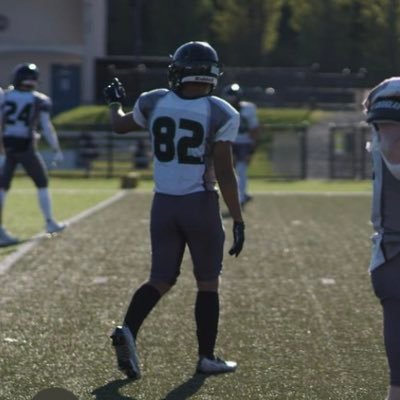 Class of ‘25 || 5’10.5” 190|| Receiver/Safety || 4.64 40yds dash || North Van,BC || Contact: (778)-968-7724 / Omarrayon15said@gmail.com